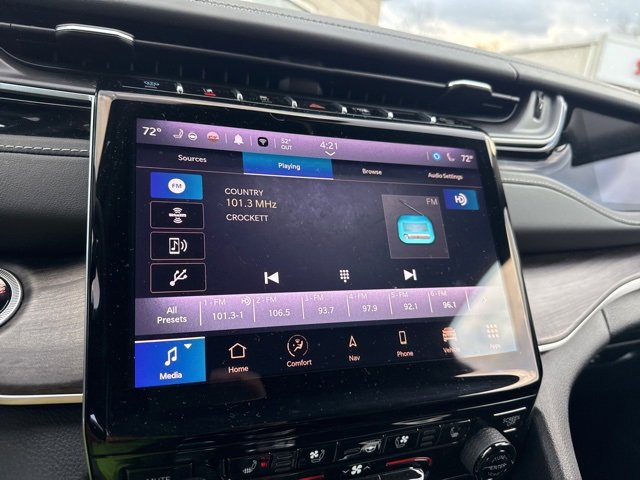 2022 Jeep Cherokee Limited 4xe photo 3