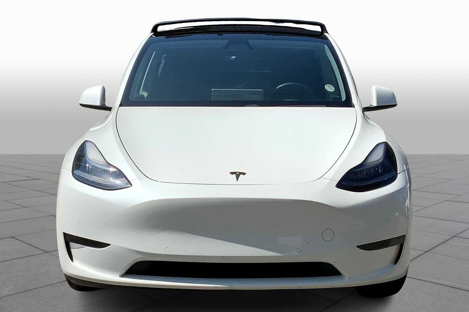 2021 Tesla Model Y Performance photo 3