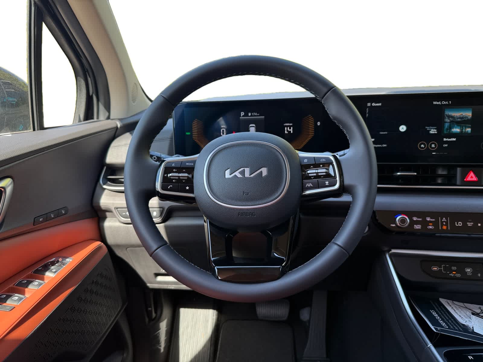 2026 Kia Carnival EX photo 7