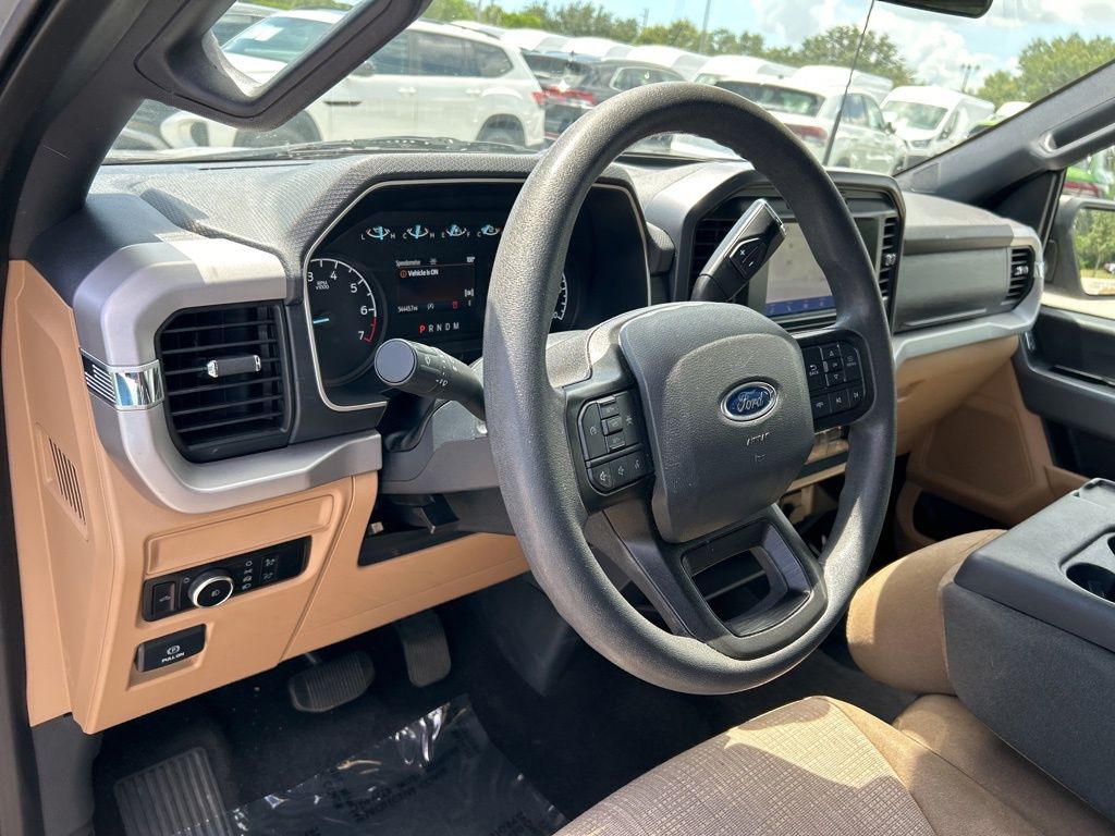 2023 Ford F-150 XLT photo 16