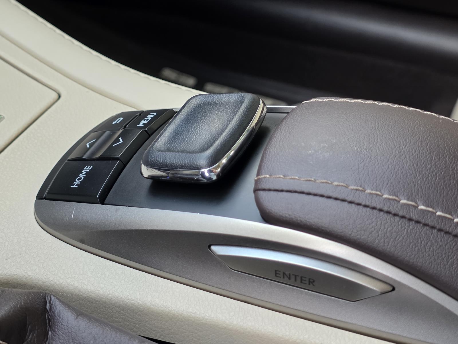 2018 Lexus ES 350 photo 20