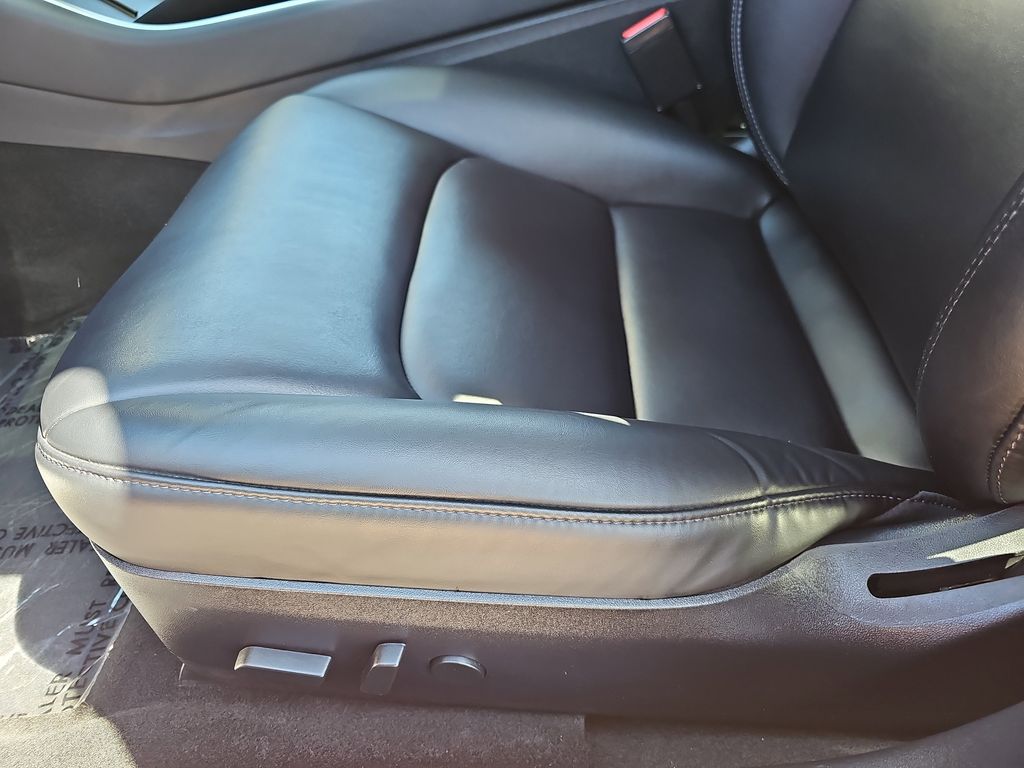 2018 Tesla Model 3 Long Range photo 32
