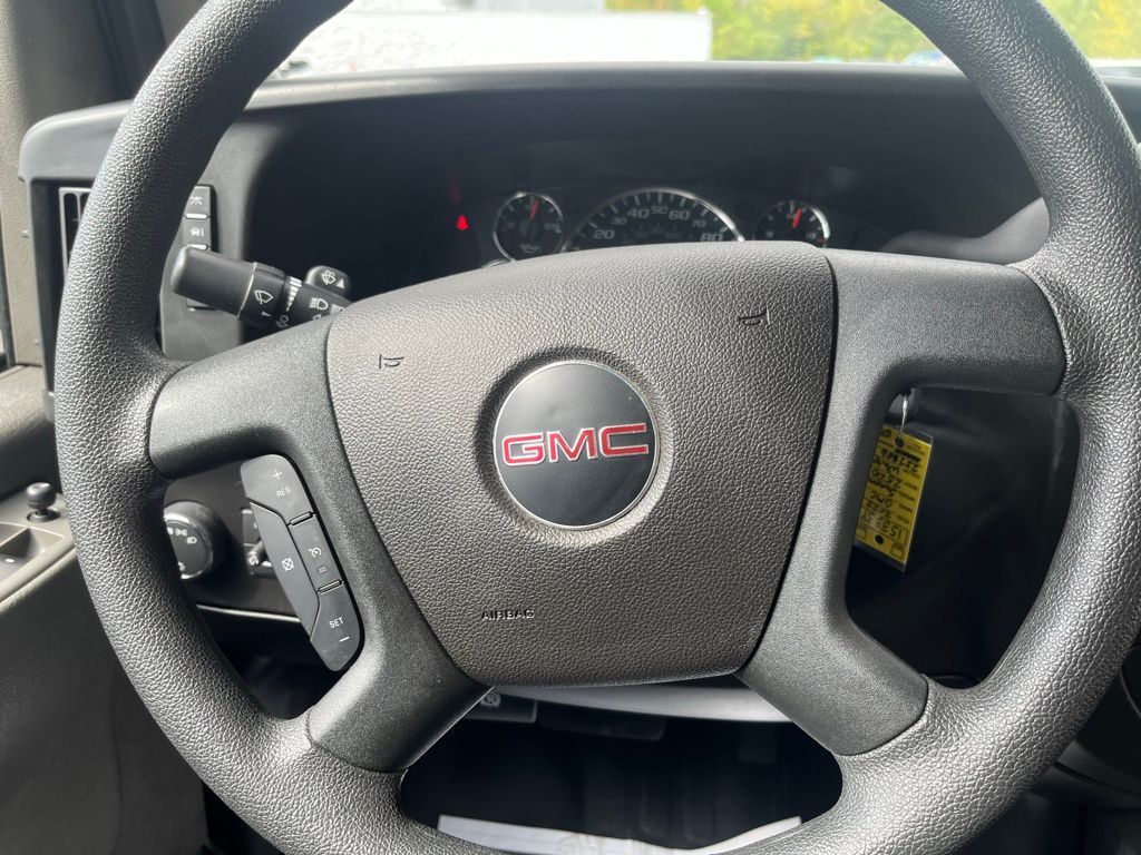 2023 Gmc Savana 2500 Cargo photo 14