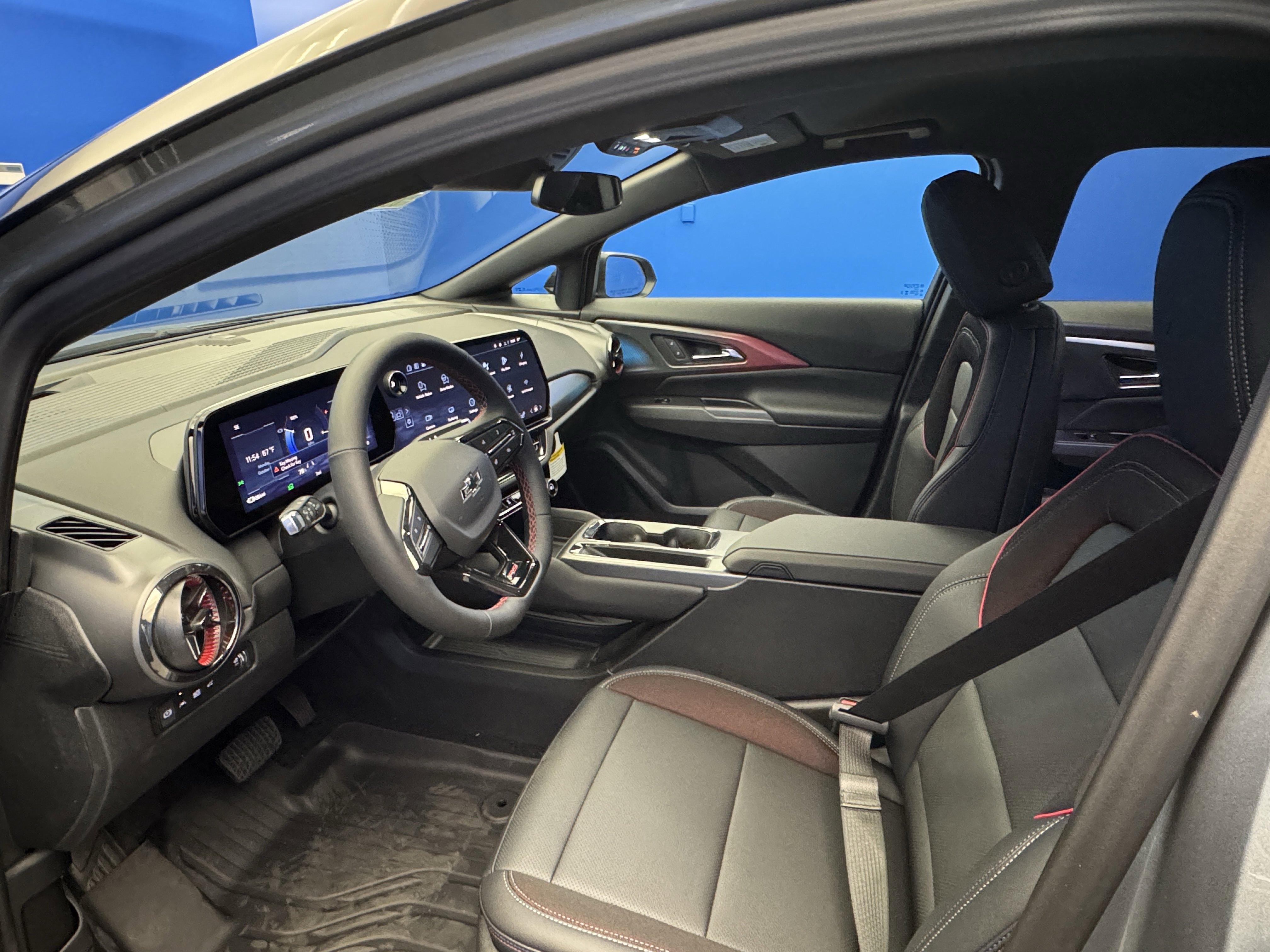 2026 Chevrolet Equinox EV 3RS photo 4