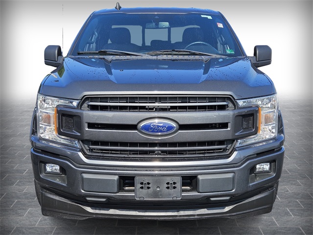 2019 Ford F-150 XLT photo 2