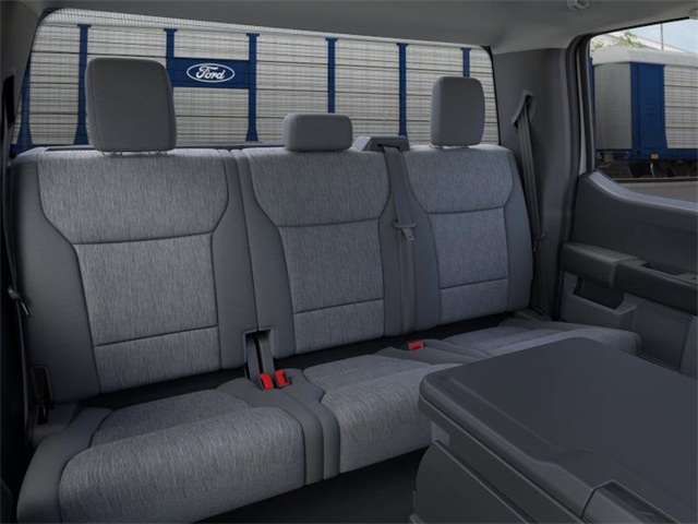 2025 Ford F-150 XL photo 4