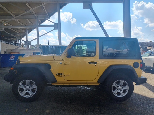 2021 Jeep Wrangler Sport S photo 2