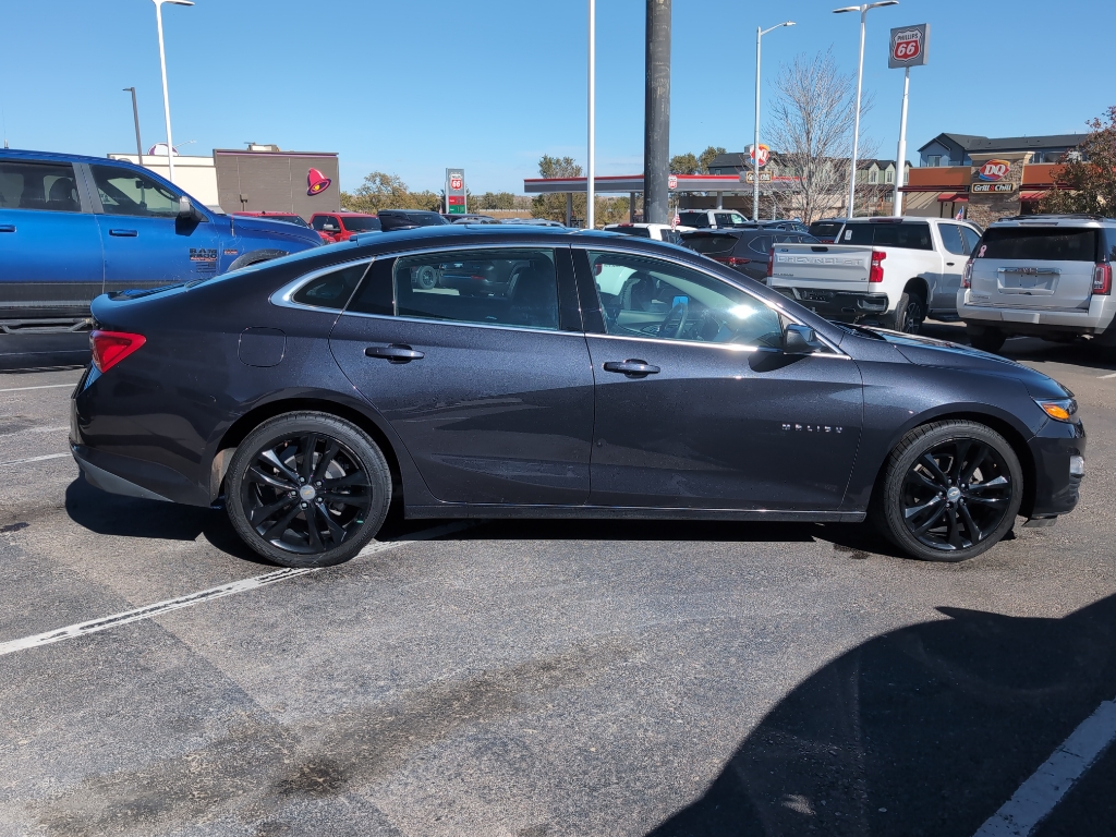 2023 Chevrolet Malibu 1LT photo 3