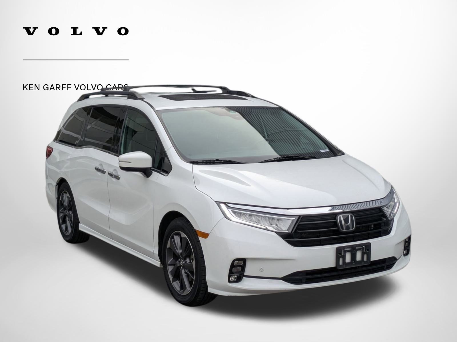 2022 Honda Odyssey Elite's photo