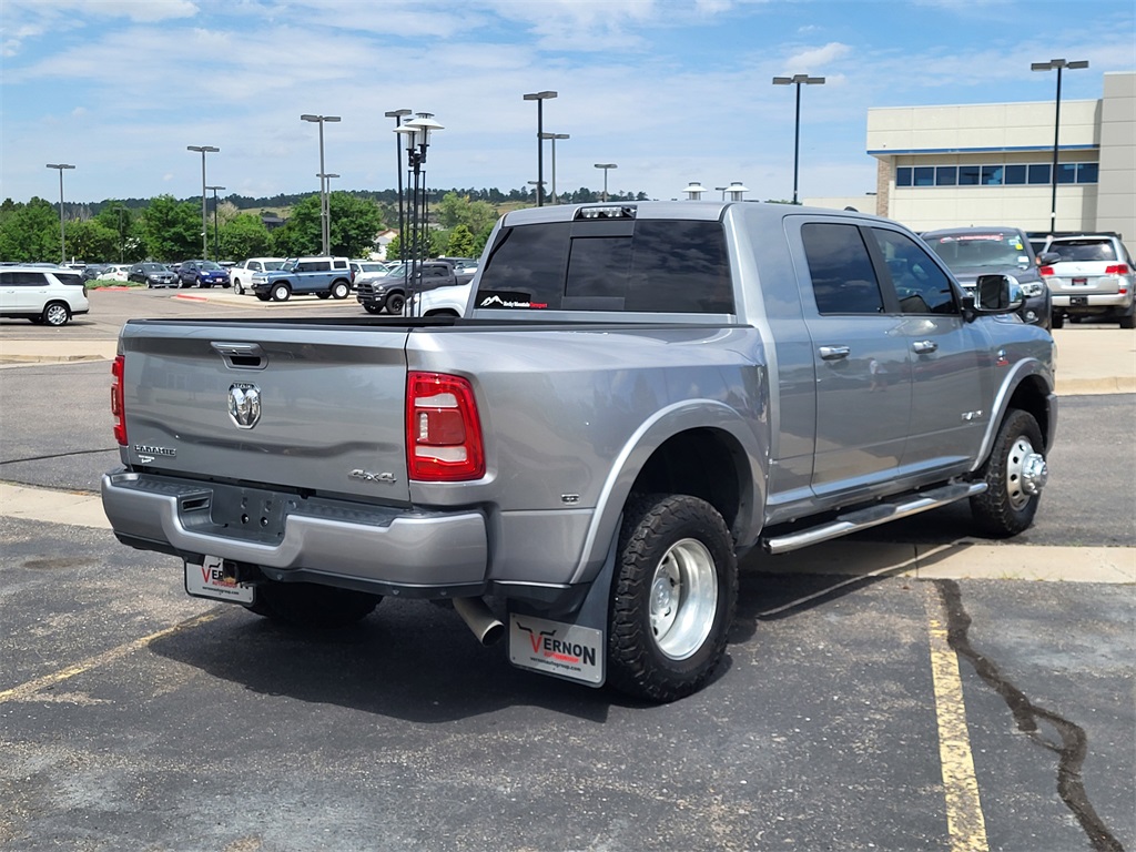2021 Ram 3500 Laramie photo 4