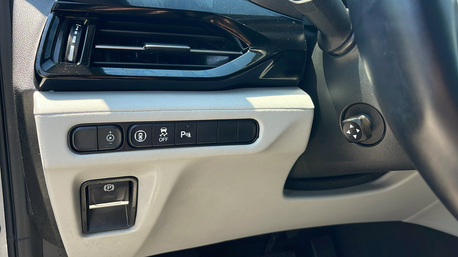 2023 Acura MDX Technology photo 24