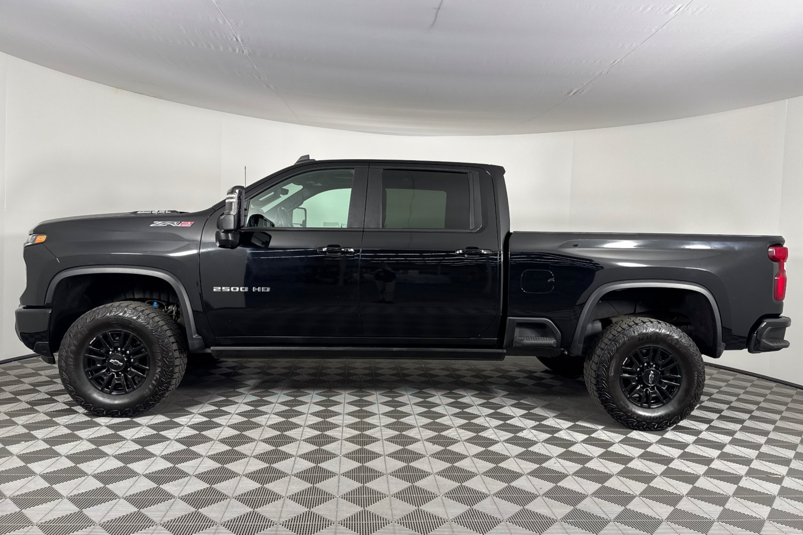 2024 Chevrolet Silverado 2500HD ZR2 photo 7
