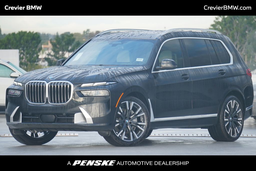 2026 BMW X7 40i's photo