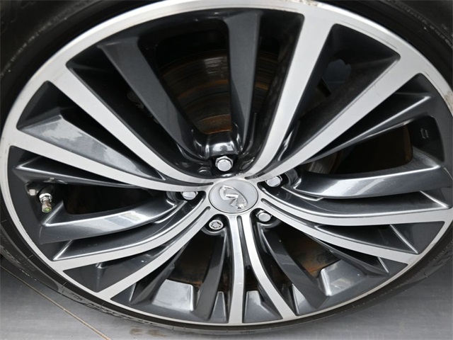 2018 Infiniti Q60 3.0t Luxe photo 15