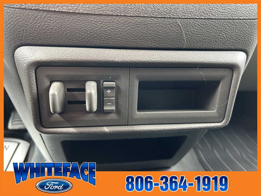 2025 Ford Transit XLT photo 24
