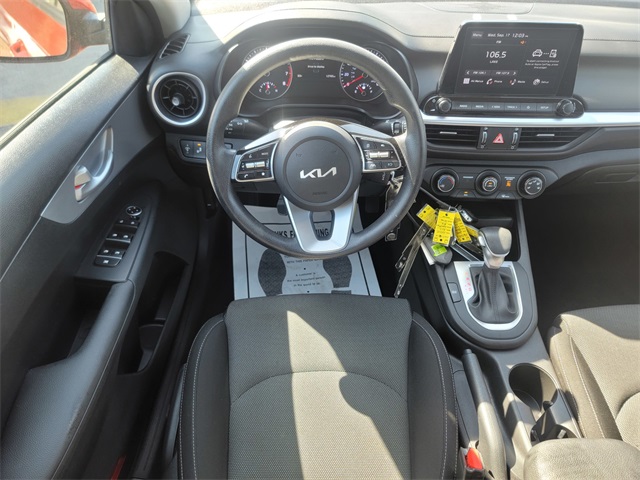 2023 Kia Forte LXS photo 27
