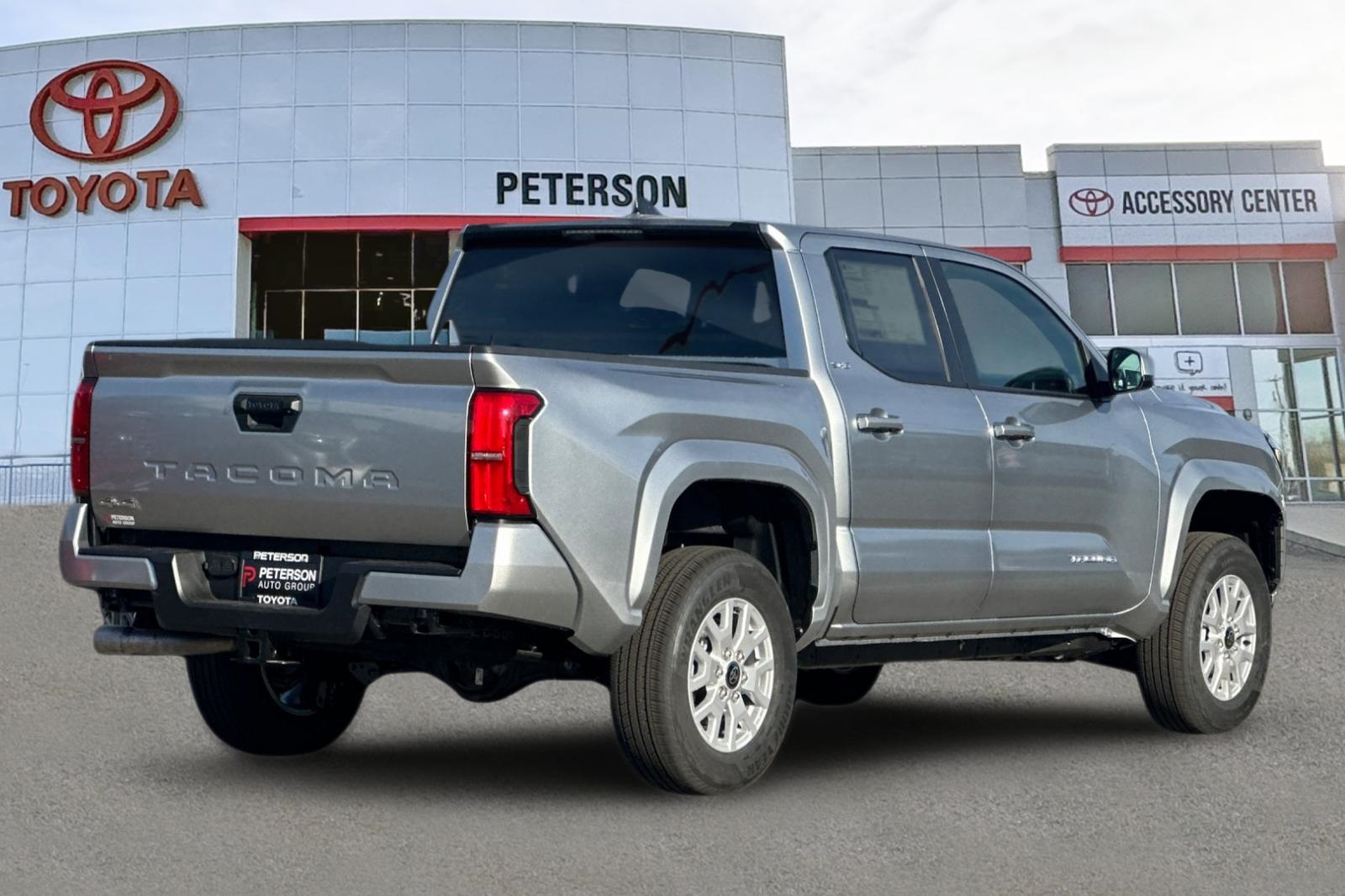 2025 Toyota Tacoma SR5 photo 4