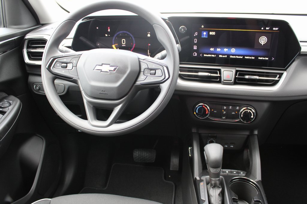 2026 Chevrolet Trailblazer LS photo 17