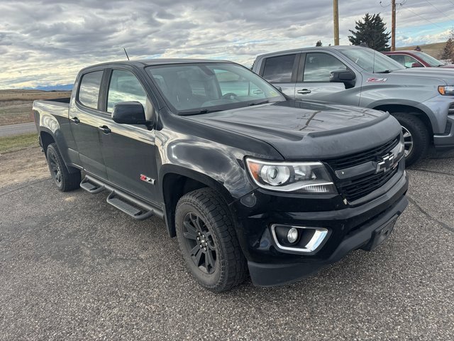 2017 Chevrolet Colorado Z71 photo 2