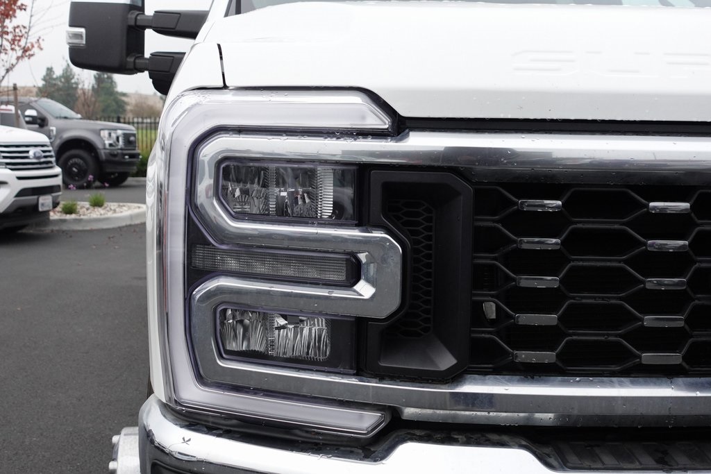 2024 Ford F-350 King Ranch photo 4