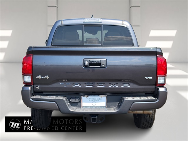 2022 Toyota Tacoma SR5 4x4 photo 4
