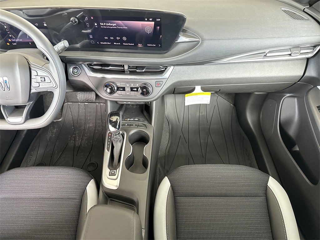 2025 Buick Envista Preferred photo 13