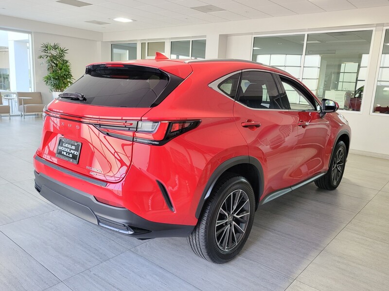 2025 Lexus NX 350h Premium AWD photo 5