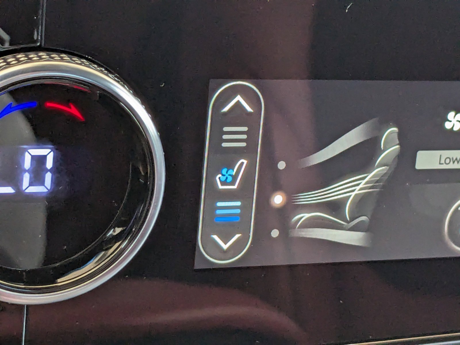 2025 Genesis GV70 3.5T Sport photo 26