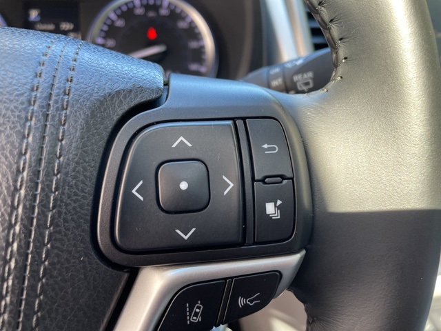 2019 Toyota Highlander XLE photo 11
