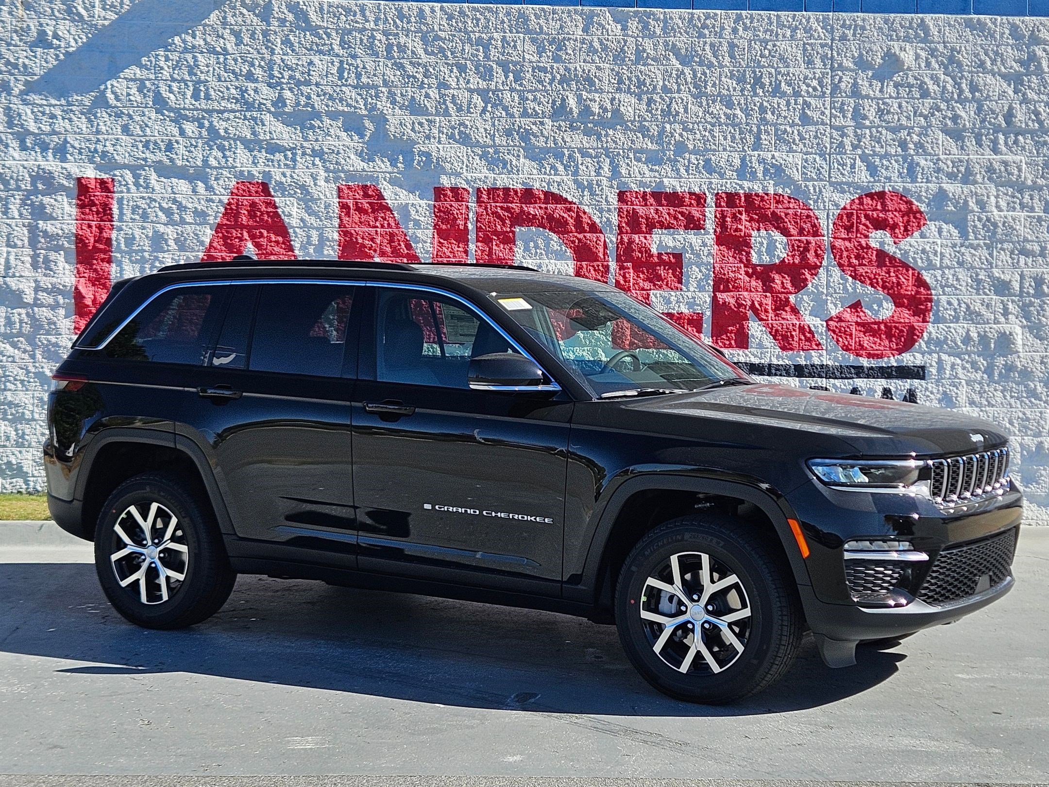 2025 Jeep Grand Cherokee Limited's photo