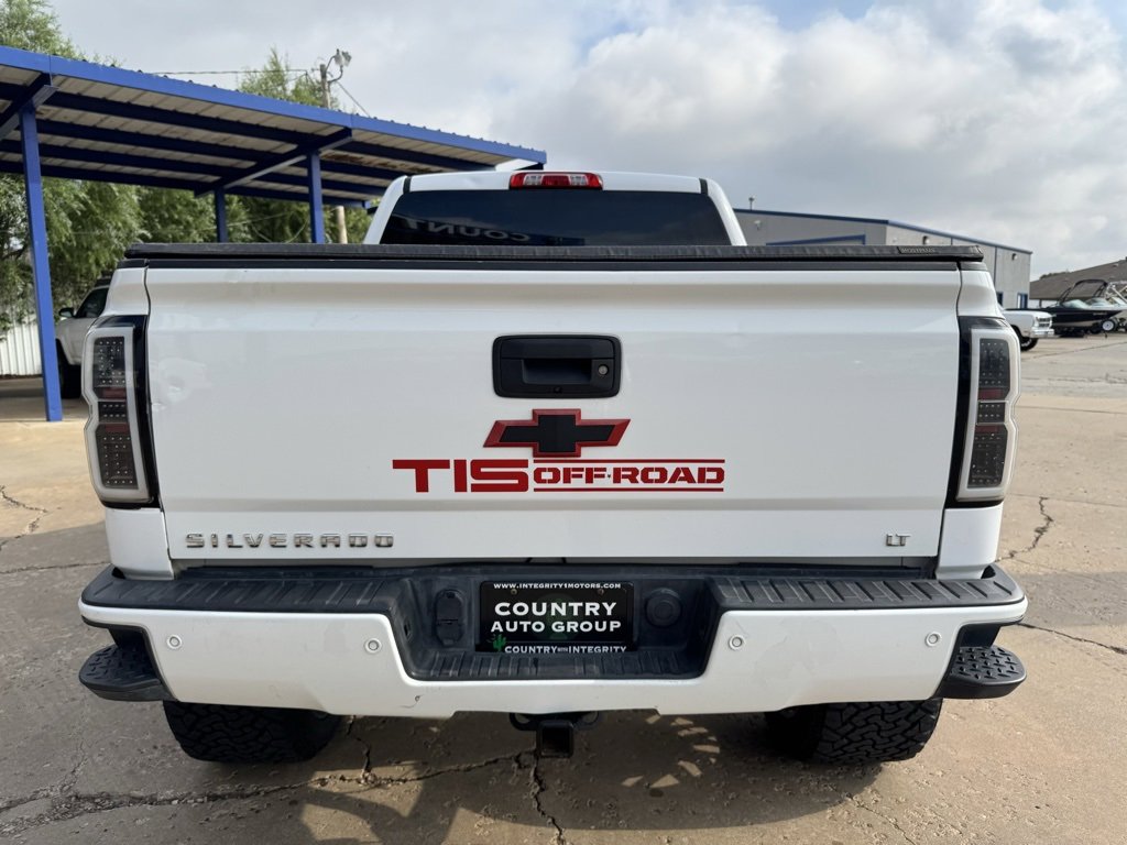 2018 Chevrolet Silverado 1500 LT photo 4