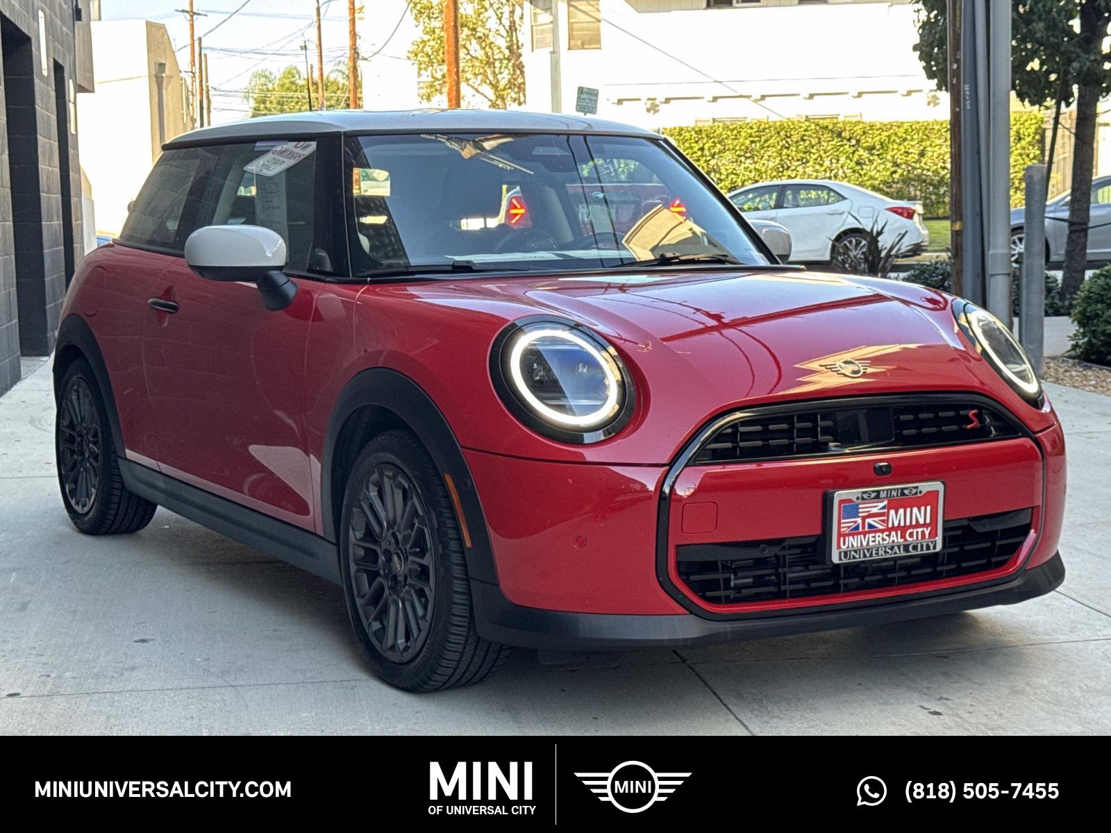 2025 MINI Hardtop 2 Door S's photo