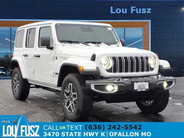 2026 Jeep Wrangler 4-Door Sahara's photo