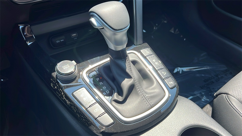 2026 Kia Seltos SX photo 12