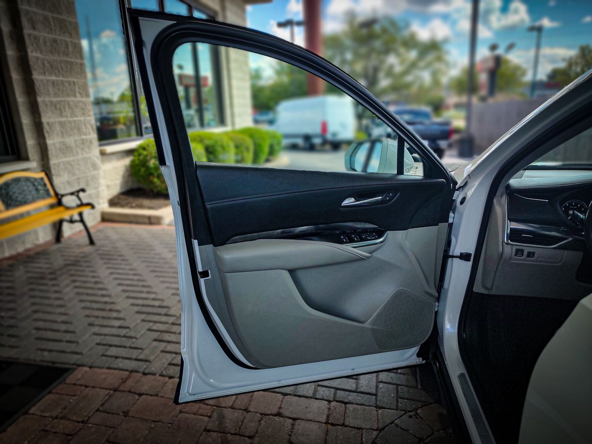 2019 Cadillac XT4 Premium Luxury photo 18