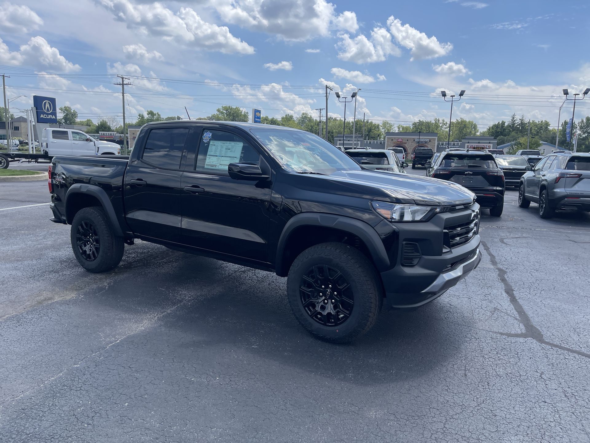 2026 Chevrolet Colorado Trail Boss photo 2