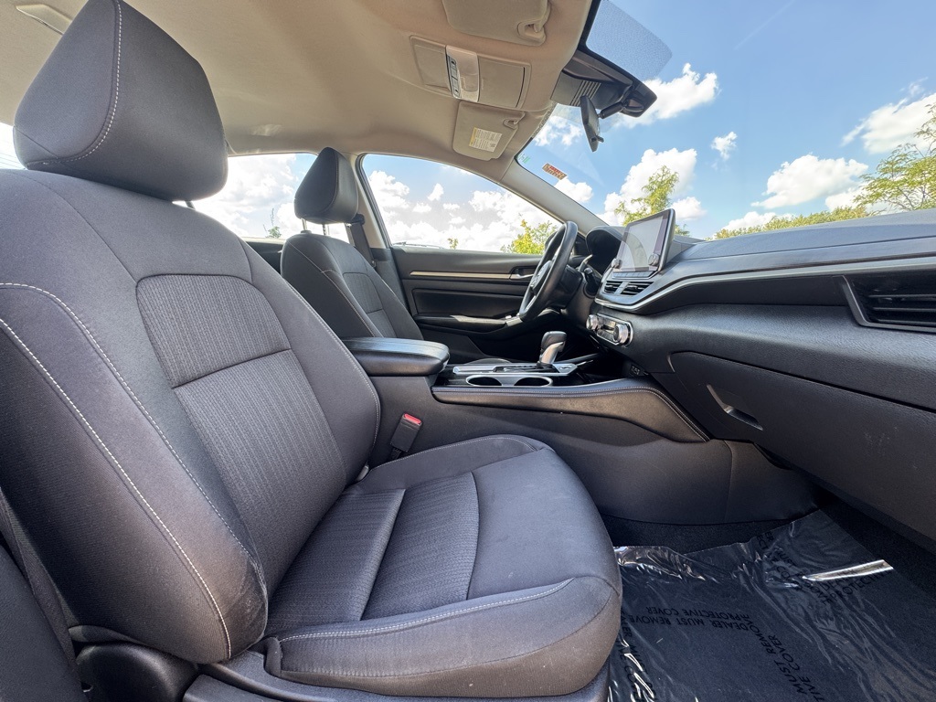 2023 Nissan Altima 2.5 SV photo 27