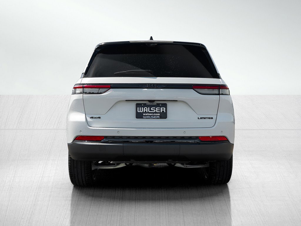 2025 Jeep Grand Cherokee Limited photo 4