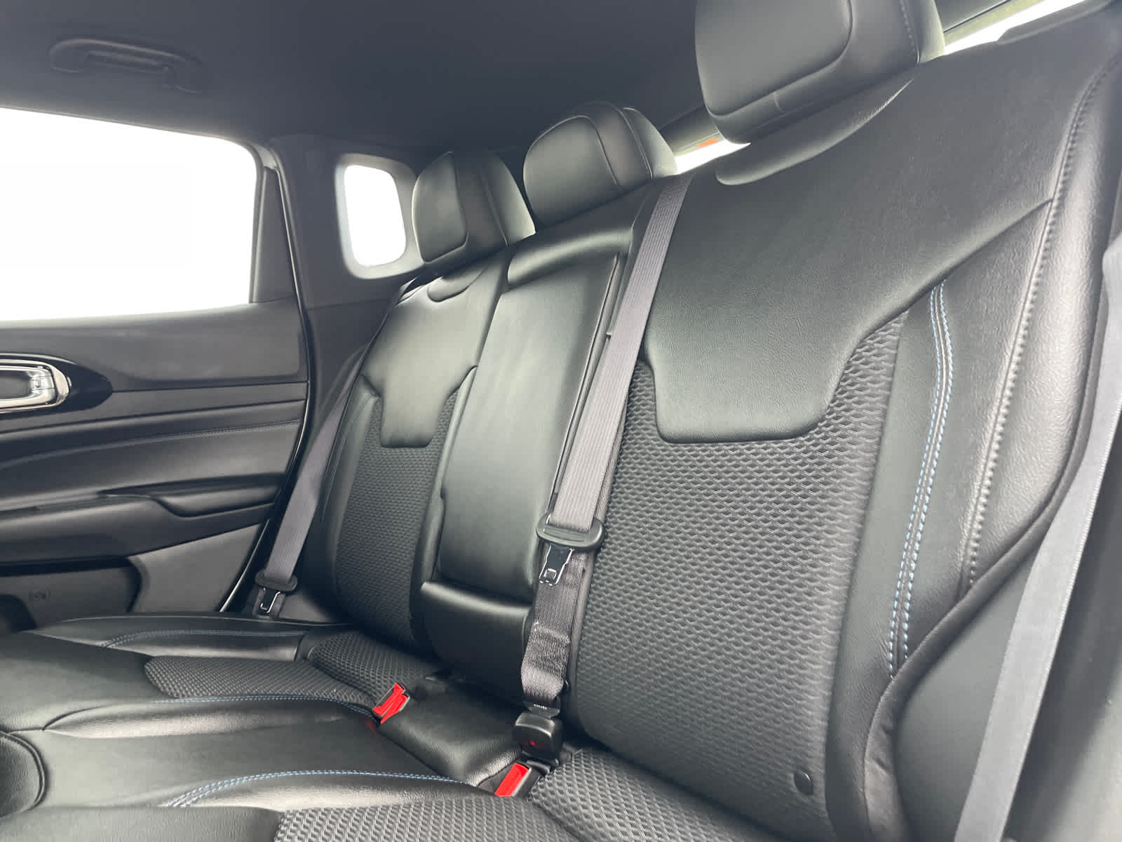 2025 Jeep Compass Latitude photo 11