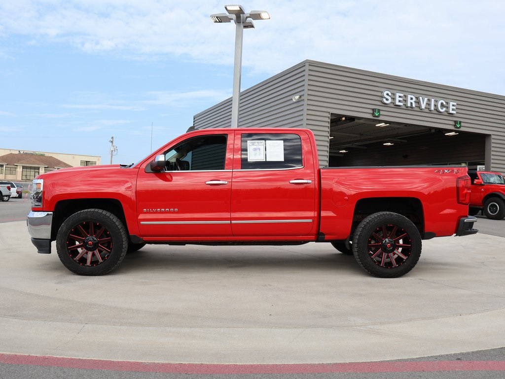 2018 Chevrolet Silverado 1500 LTZ photo 2