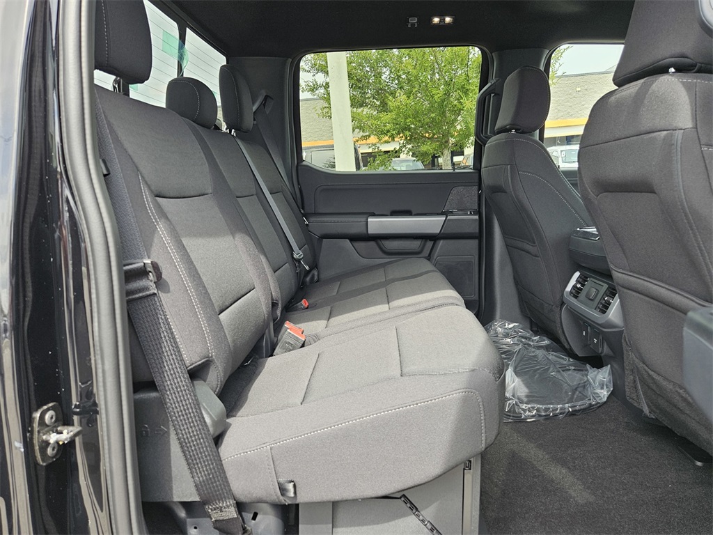 2025 Ford F-150 XLT photo 29