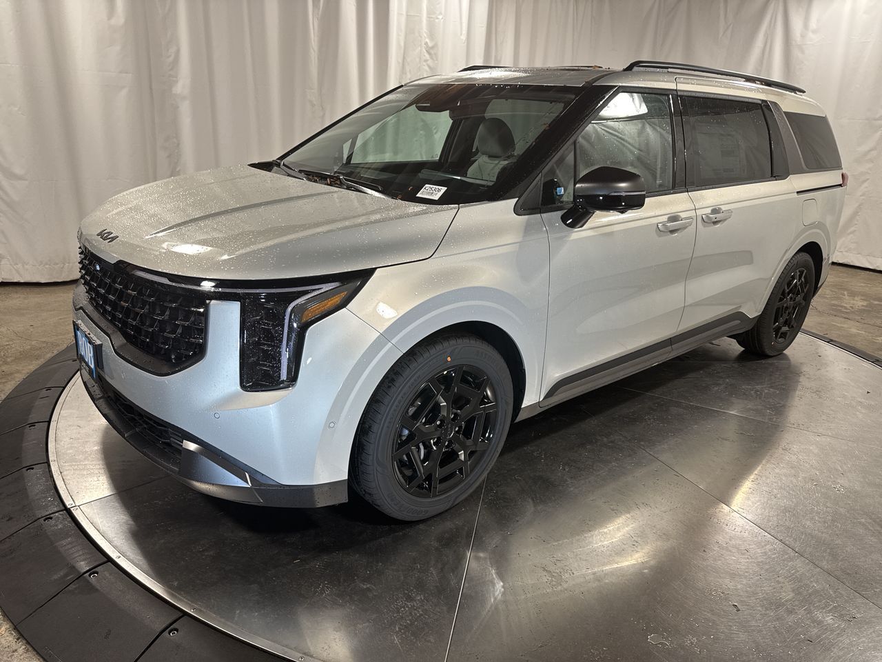 2026 Kia Carnival SX Prestige's photo