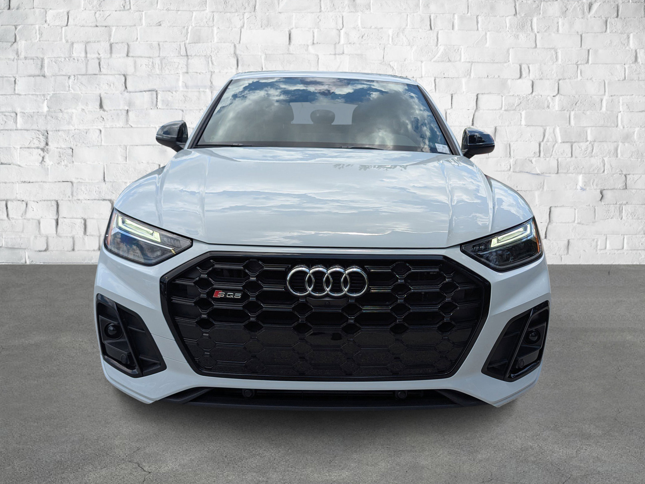 2024 Audi SQ5 Premium Plus photo 8