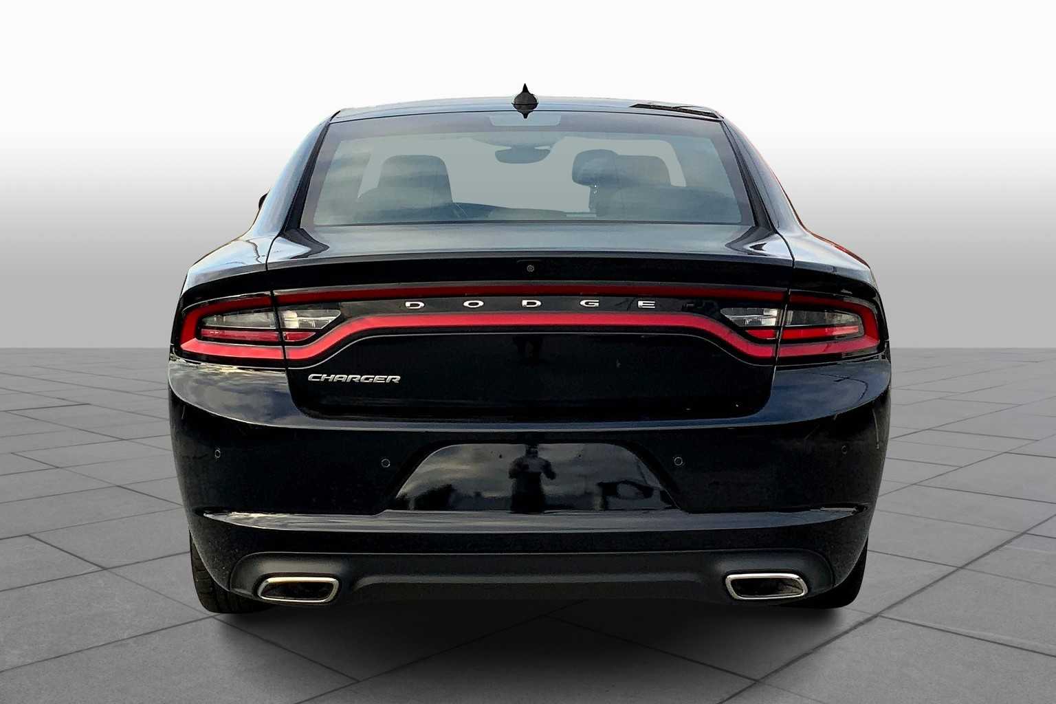 2023 Dodge Charger SXT photo 4