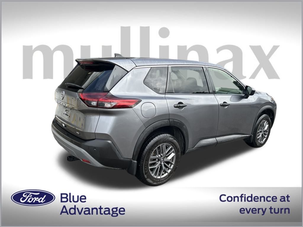 2023 Nissan Rogue S photo 2