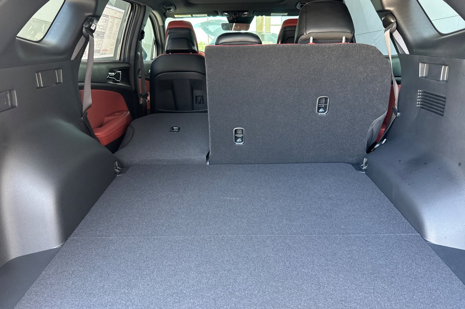 2026 Kia Sportage Hybrid SX Prestige photo 11
