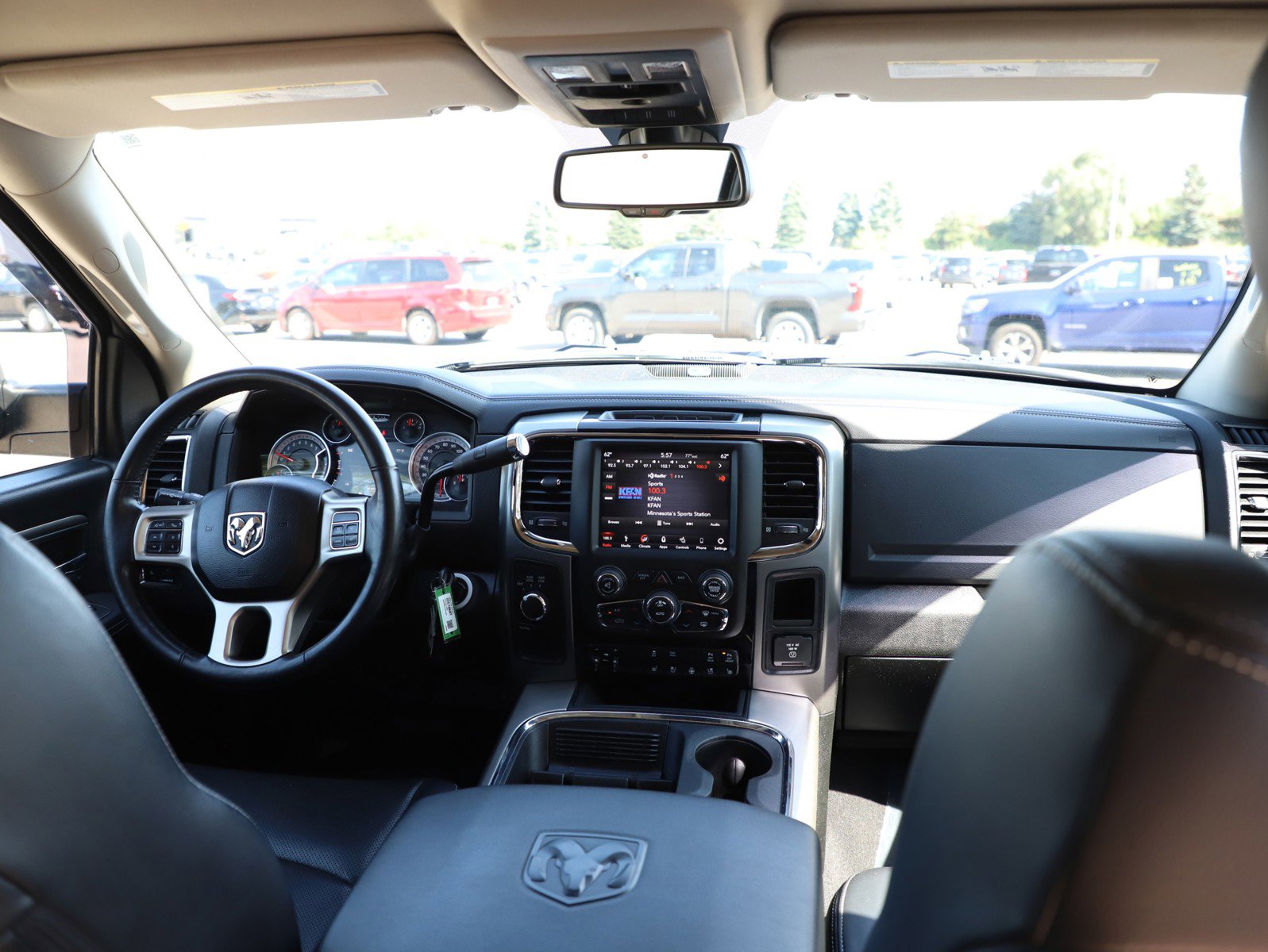 2018 Ram 2500 Laramie photo 11