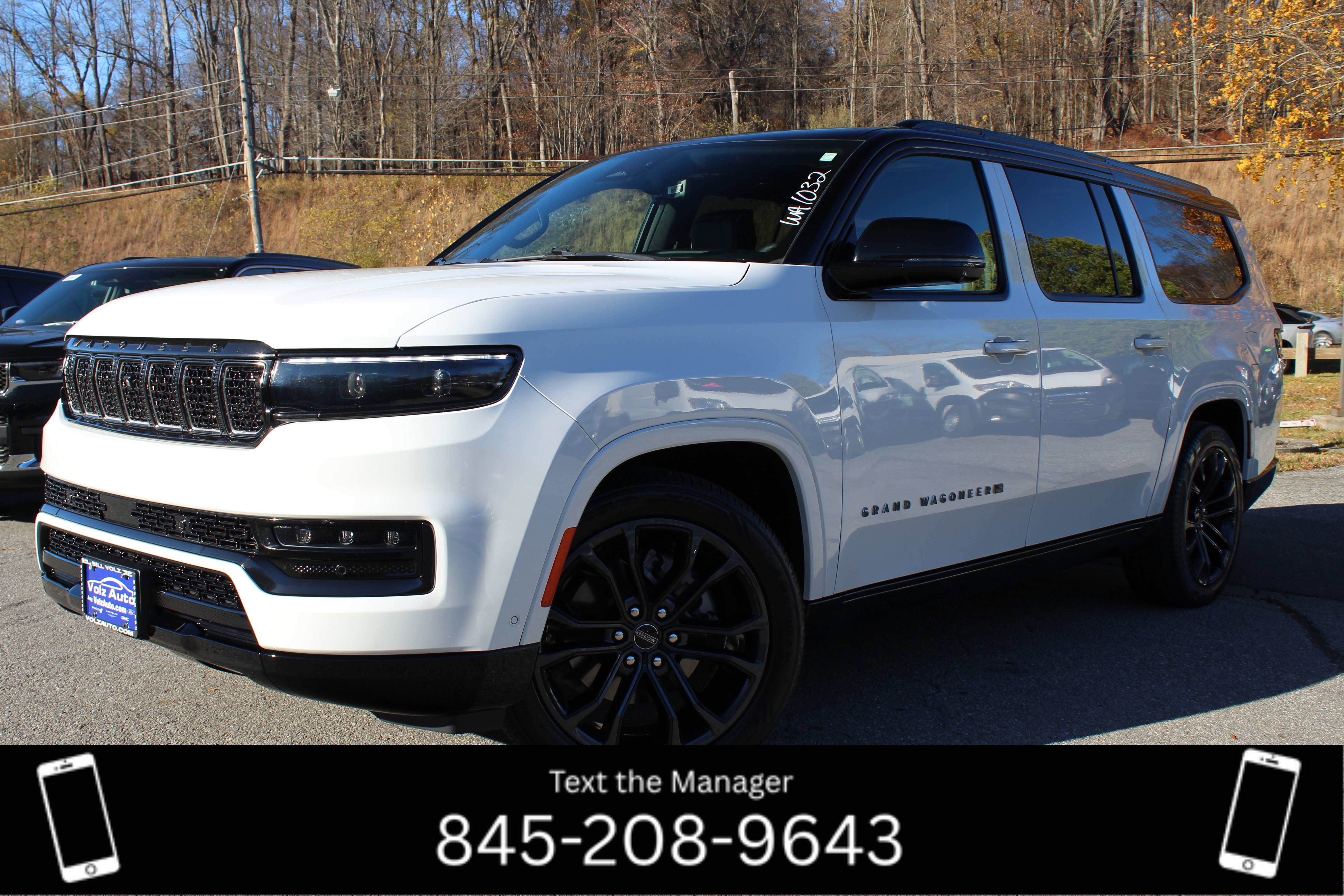 2024 Jeep Grand Wagoneer L Series II's photo