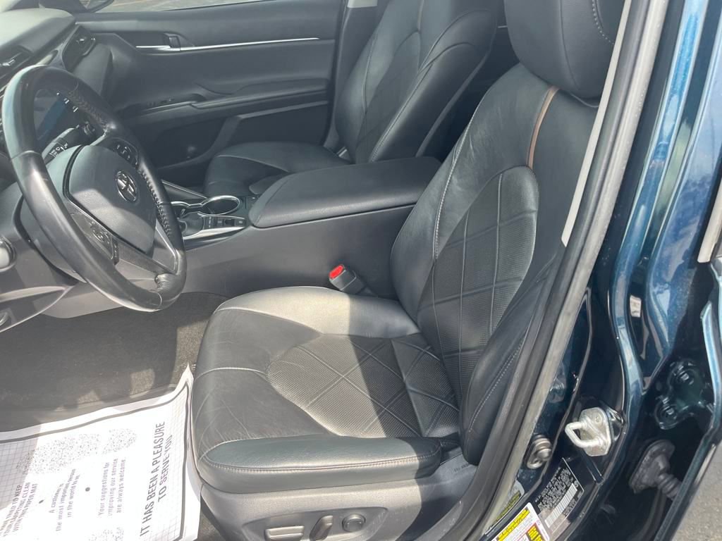 2019 Toyota Camry LE photo 15