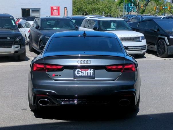 2023 Audi RS 5 photo 4